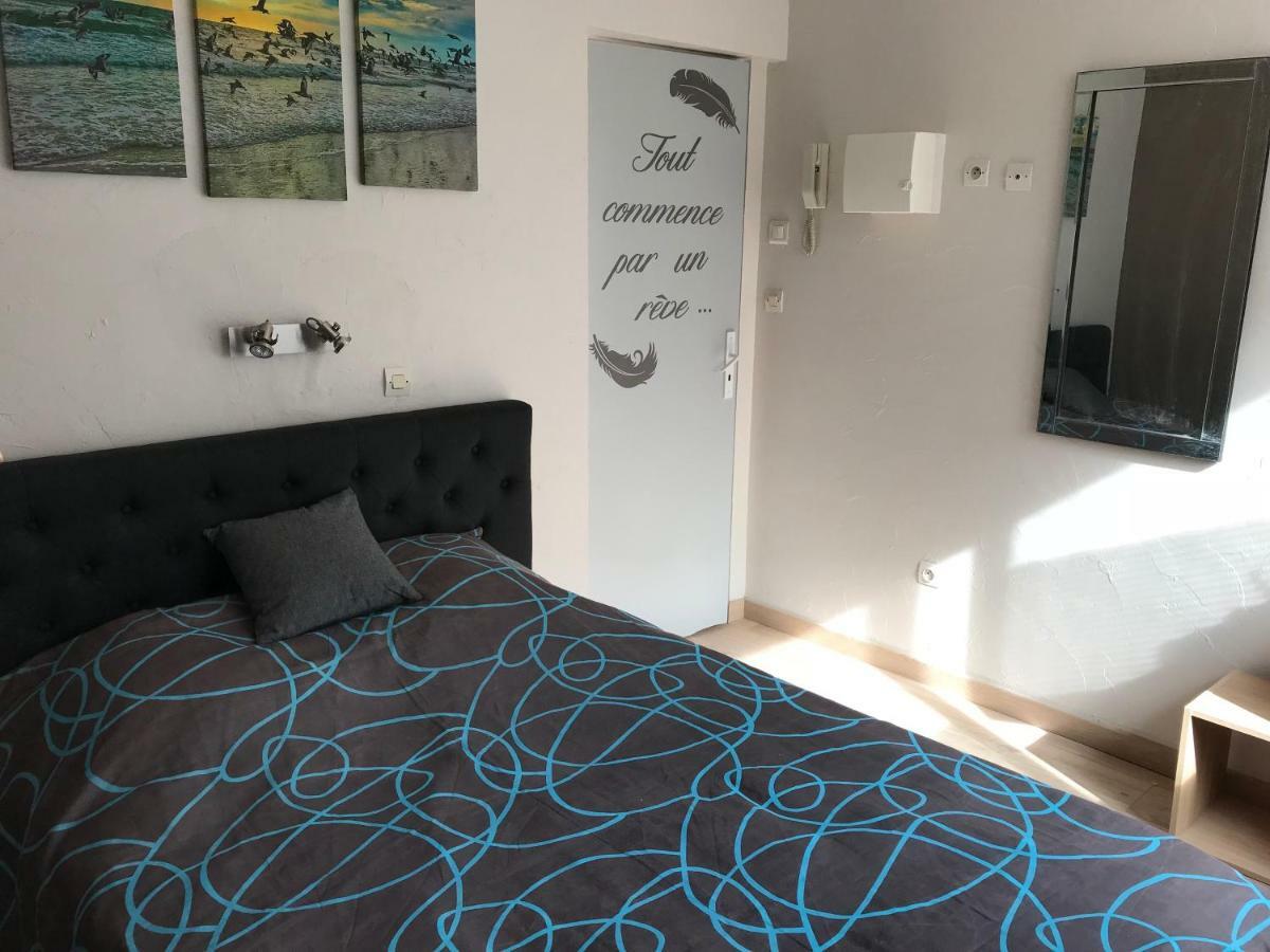 Lumineux T2 Vieille ville 3 pers parking gratuit - by La Source d'OrFée Boulogne-sur-Mer Exterior foto